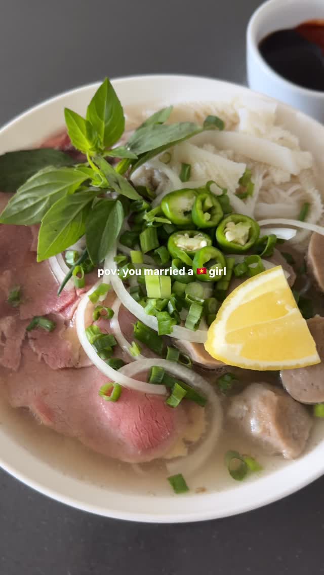 my love language is overfeeding people 🙂‍↕️🇻🇳 

#vietfood #vietnamesefood #asianfood #homecooking #ocfoodie