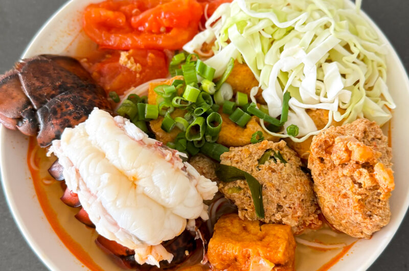 A Delicious (and Easy) Bún Riêu Cua a.k.a. Vietnamese Crab Noodle Soup!