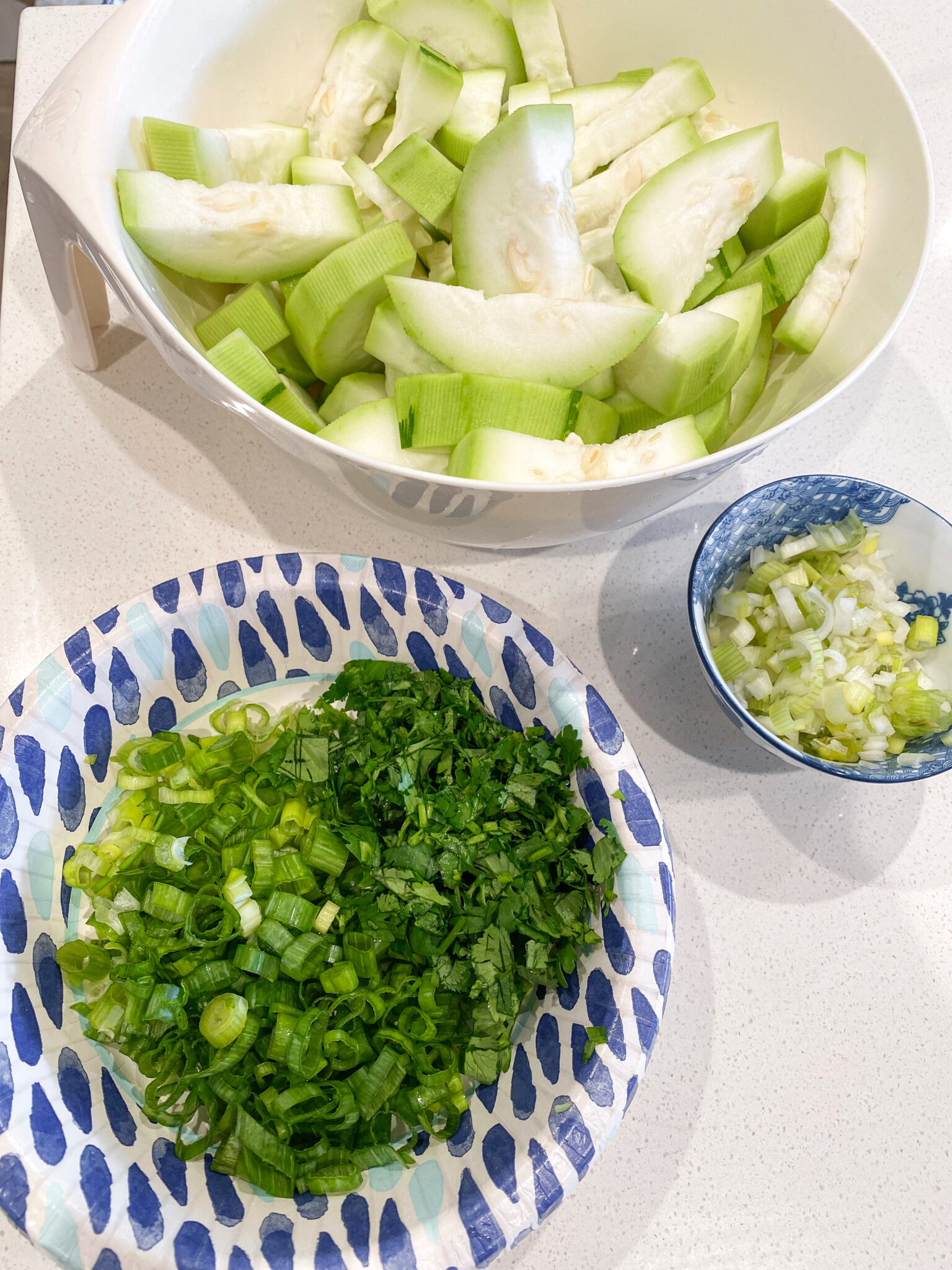 Most Delicious Canh Bầu Tôm (Vietnamese Opo Squash and Shrimp Soup