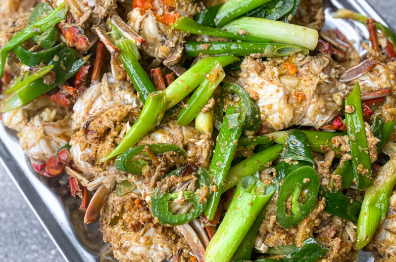 How to Make Cua Ram (Stir Fry Blue Crabs)