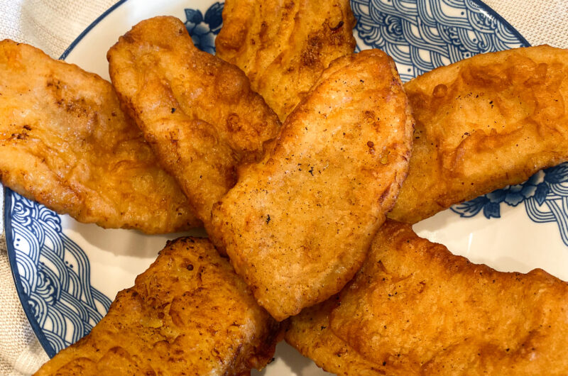 The Easiest Treat: Chuối Chiên (Fried Banana)