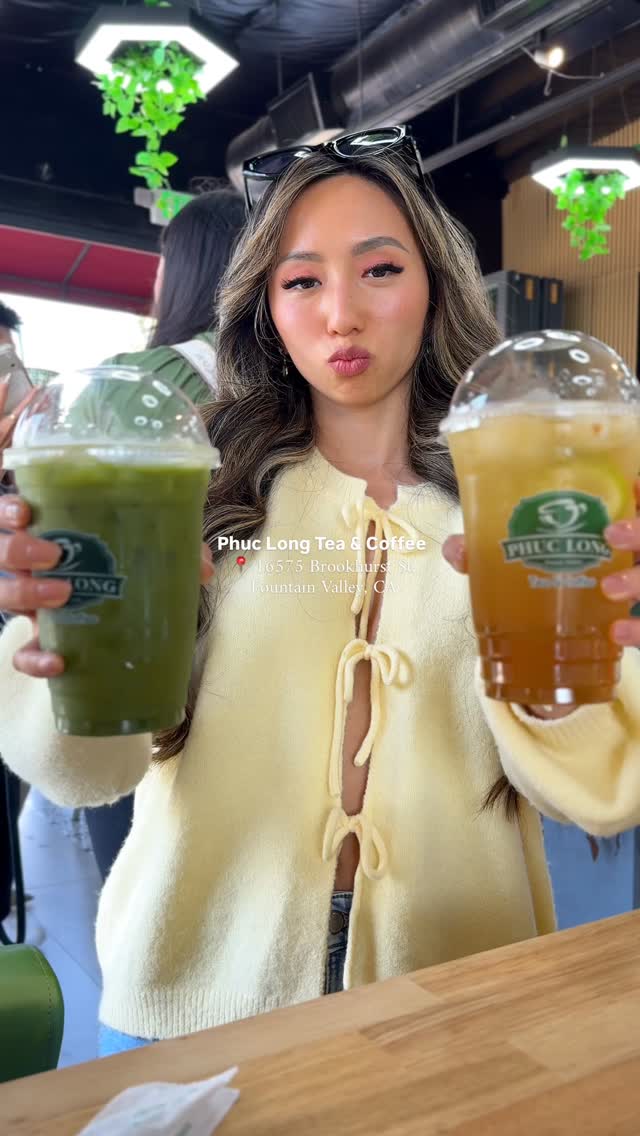 tried the new Jasmine Oolong Milk Tea at @phuclongusa and wait… this one’s actually GOOD 😭🍵

super fragrant and made with tea leaves sourced directly from their farms in Vietnam too 🇻🇳 

📍Phuc Long Fountain Valley 
16575 Brookhurst St, Suite A, Fountain Valley, CA 92708

#phuclong #milktea #ocfoodie #fountainvalley #vietcoffee