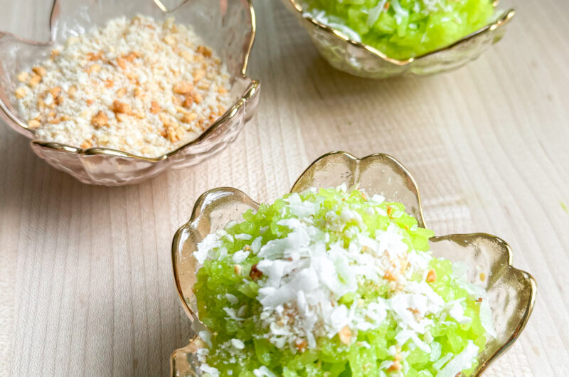 How to Make Pandan Sticky Rice (in a Rice Cooker!)