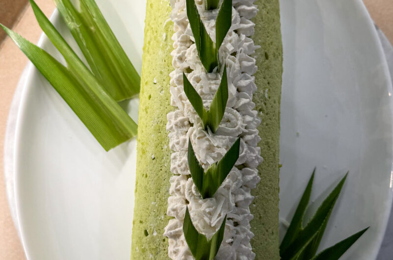 How to make Pandan Roll Cake (a.k.a. Swiss Roll)